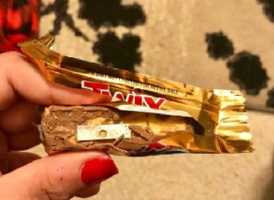 Trick-or-treater finds blade in Halloween candy